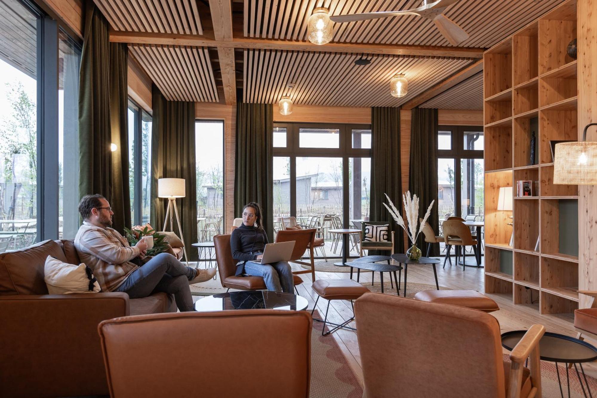Hotel Le Bout Du Parc De ורסאי מראה חיצוני תמונה