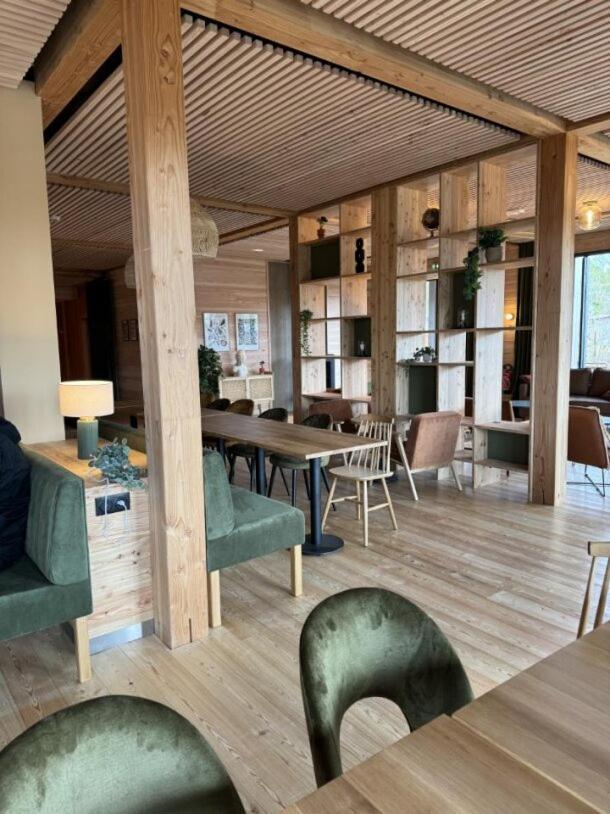 Hotel Le Bout Du Parc De ורסאי מראה חיצוני תמונה